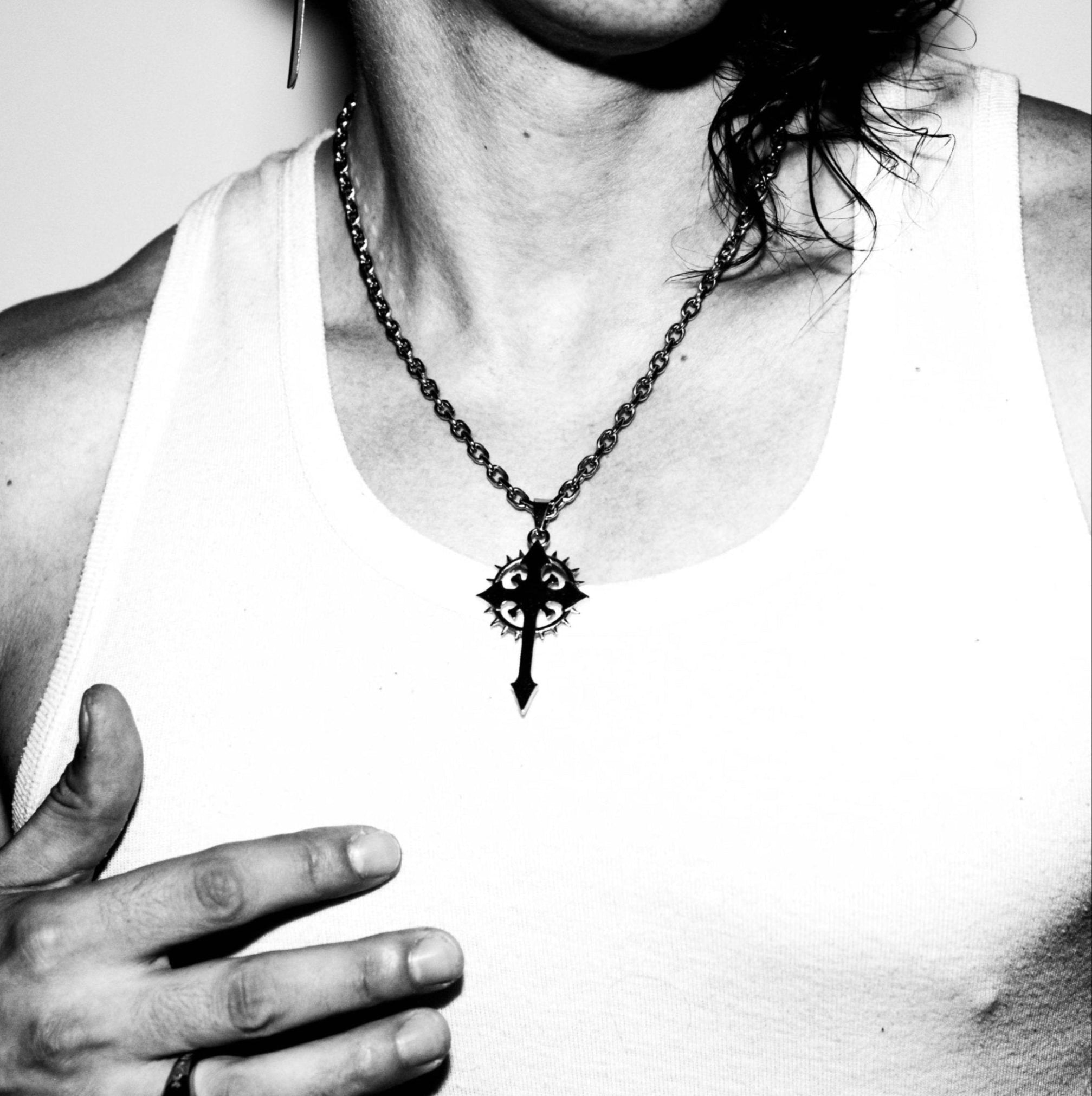 SPIKE - NECKLACE - CHROMATIC DREAMS